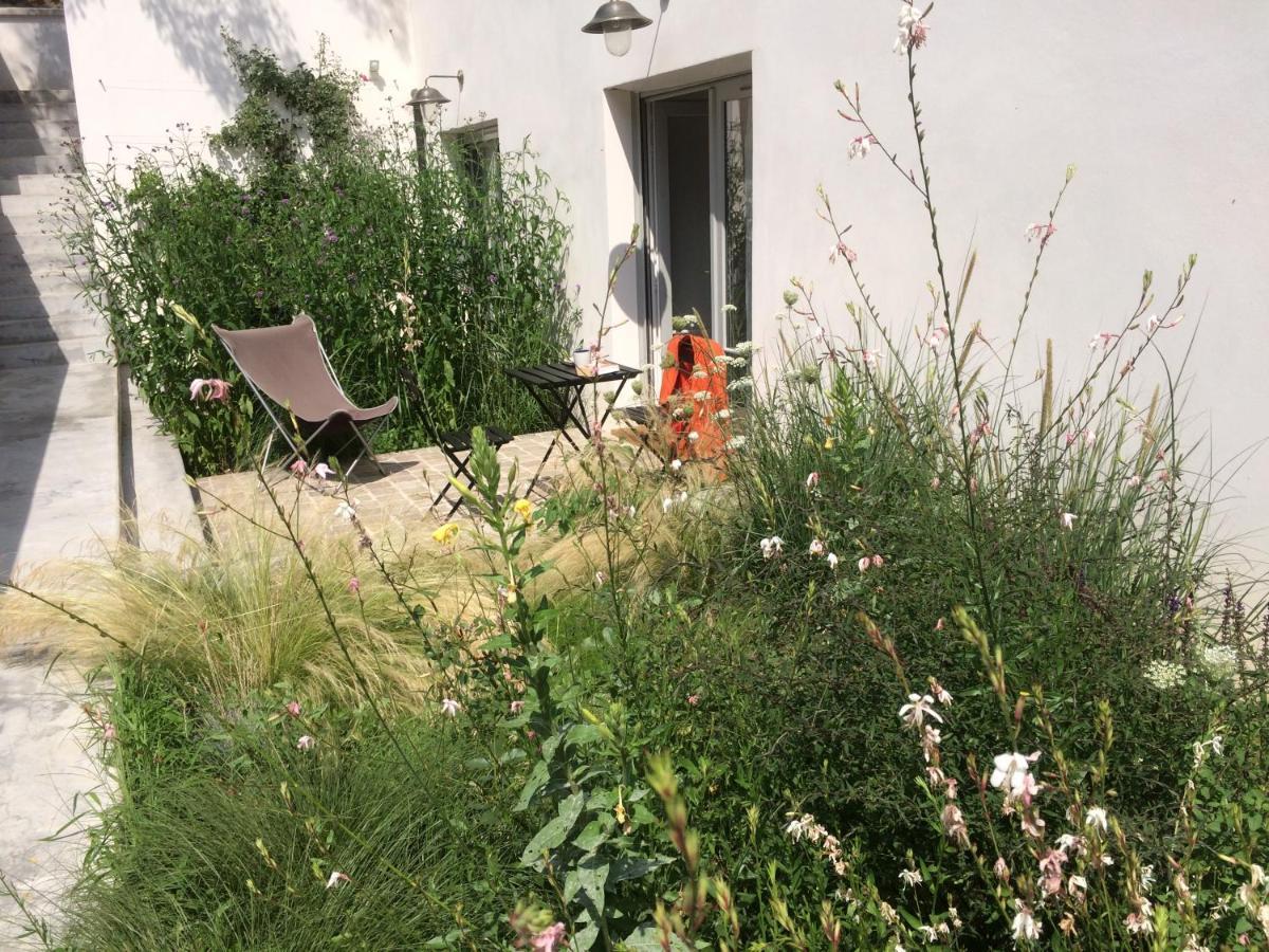 Denis & Virginie - Chateau A Pied - Parking Gratuit ベルサイユ エクステリア 写真